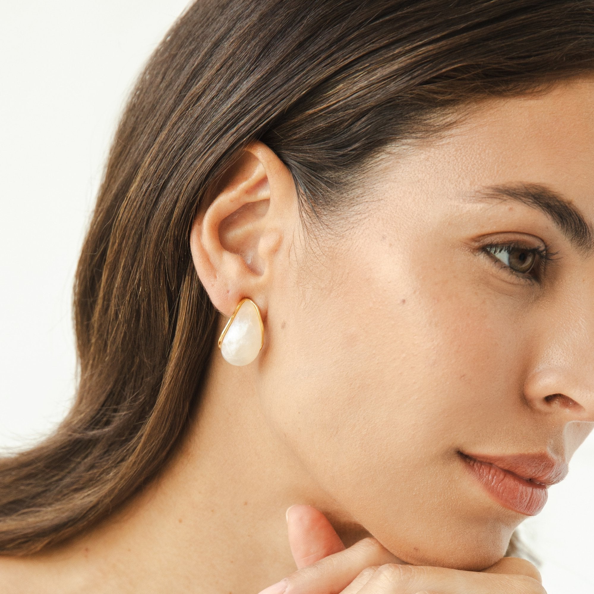 Antonela Pearl Earrings