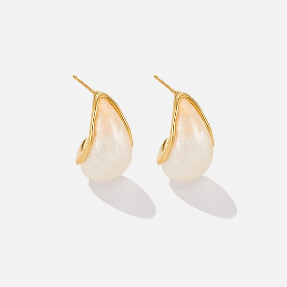 Antonela Pearl Earrings
