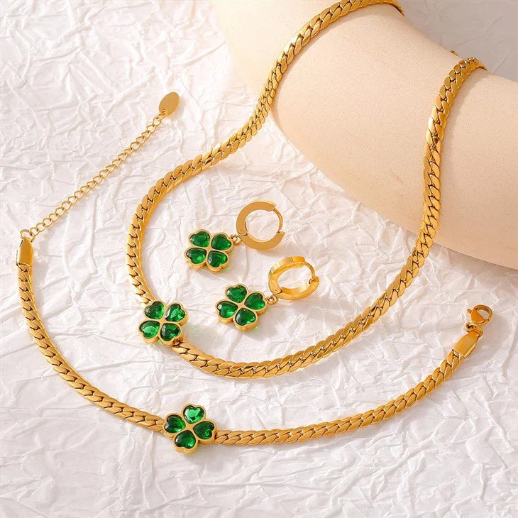 Emerald Clover Bracelet