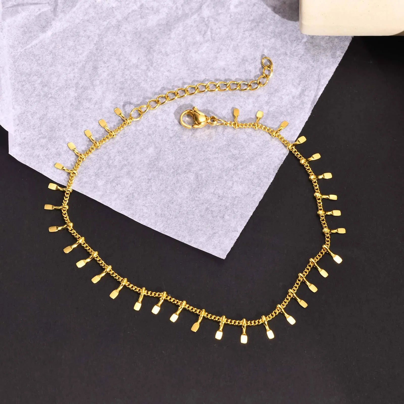 Élise Gold Tassel Anklet
