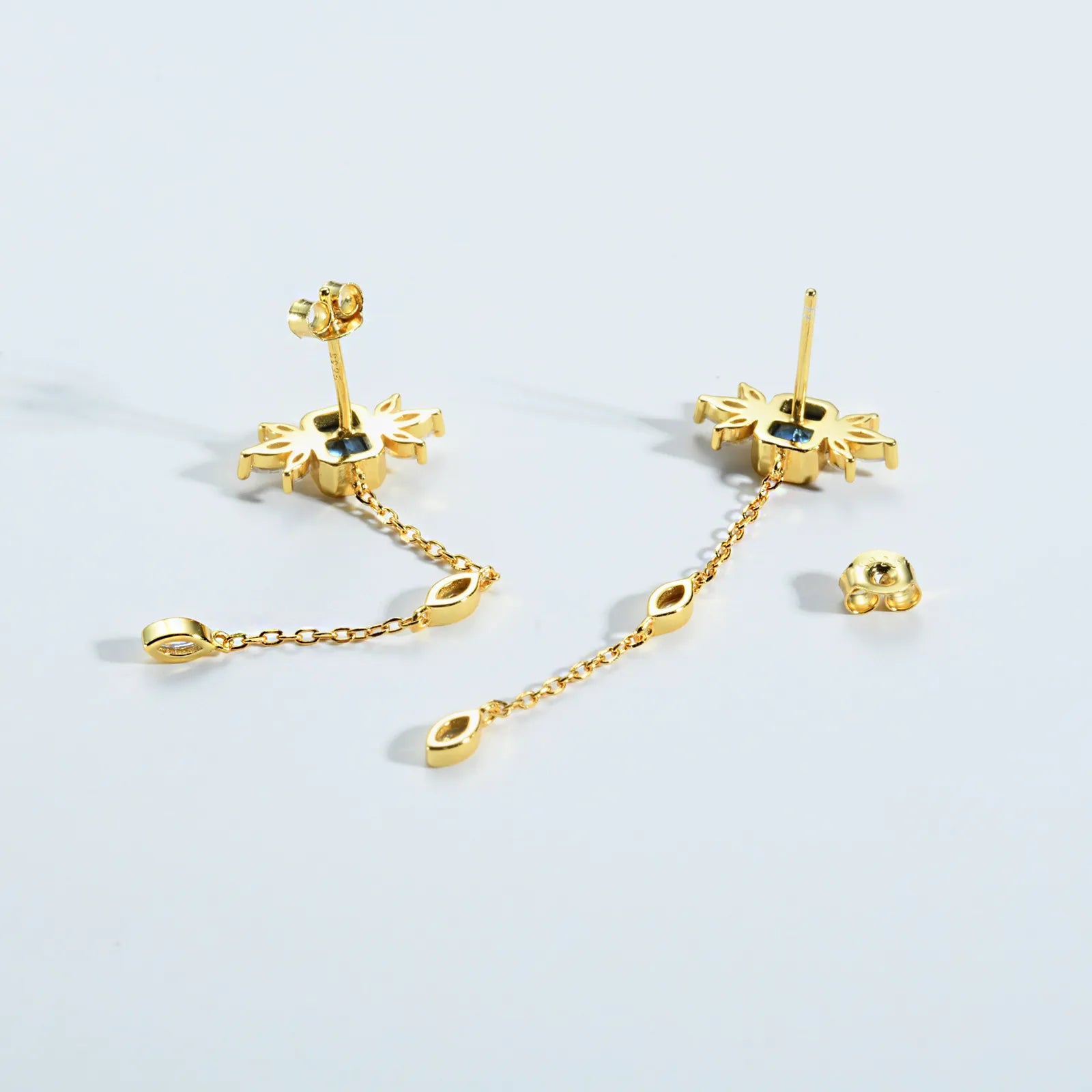 Isabella Noir Drop Earrings