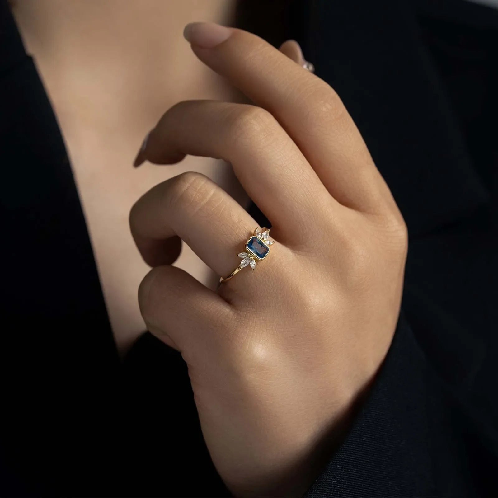 Isabella Noir Crystal Ring