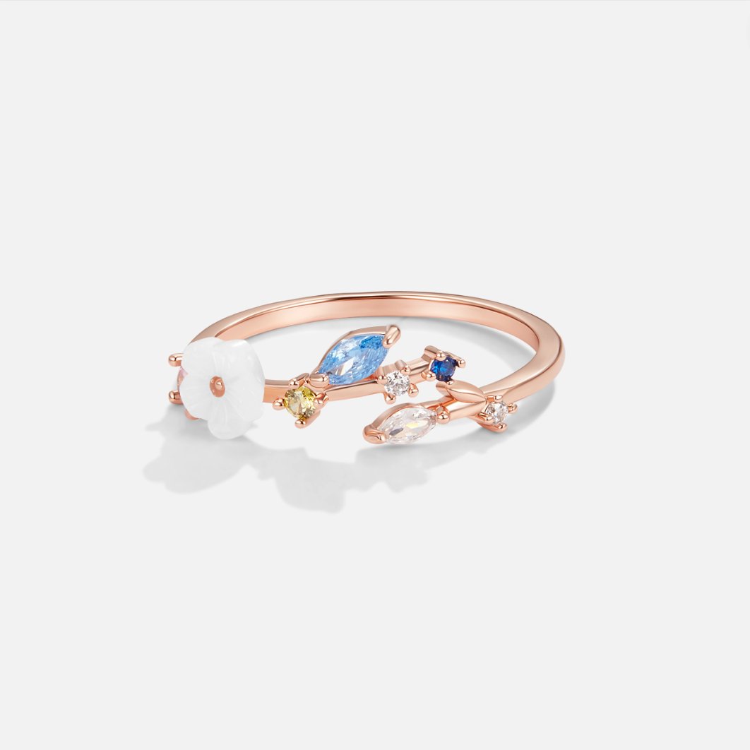 Flora Gold Ring